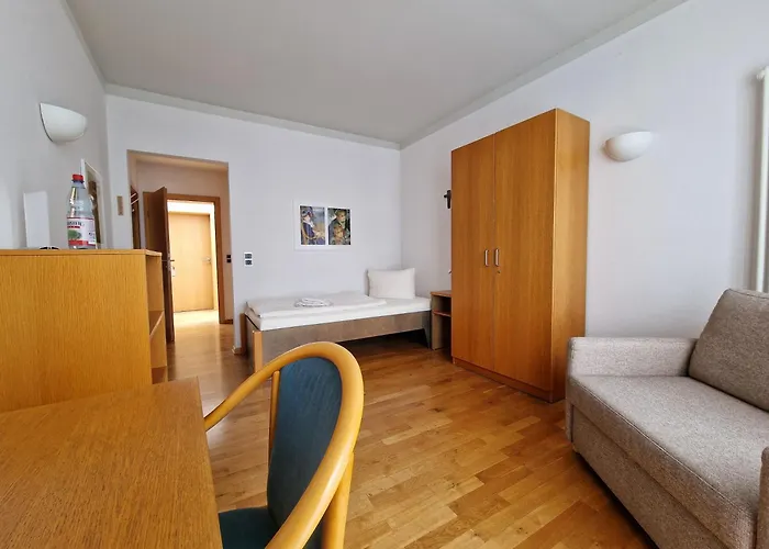 Gaestehaus Dominikus فندق