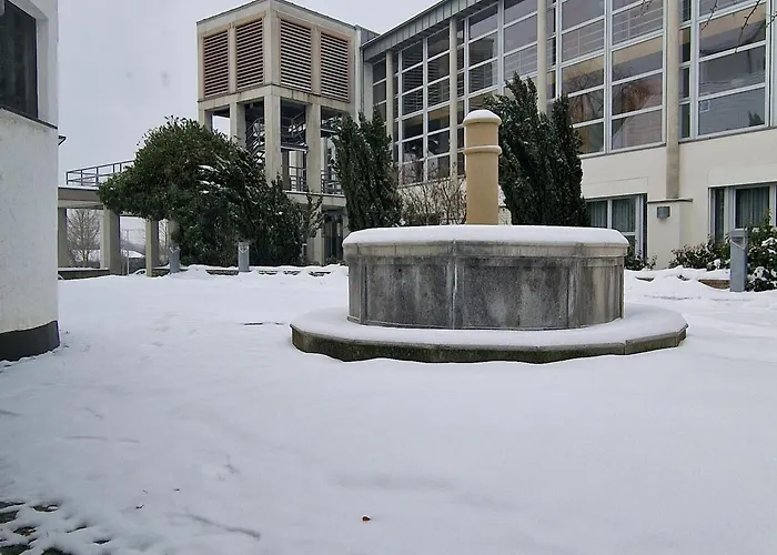 Gaestehaus Dominikus فندق لبسيا